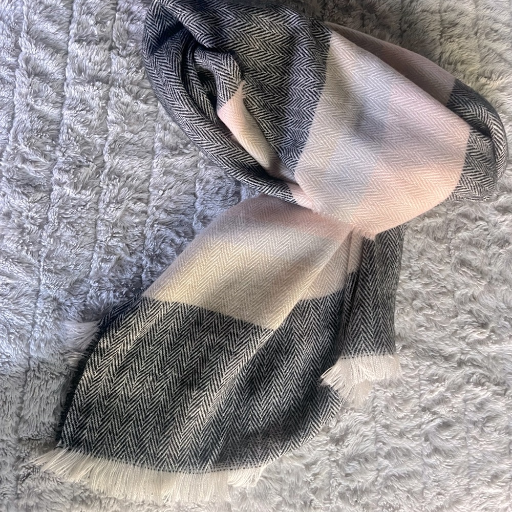 Pink and gray scarf